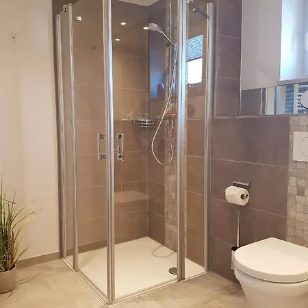 Bernstein Mare Rose 8 Apartamento *